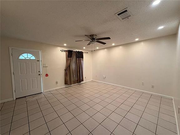 3rd image of 1908 Hugh Dr