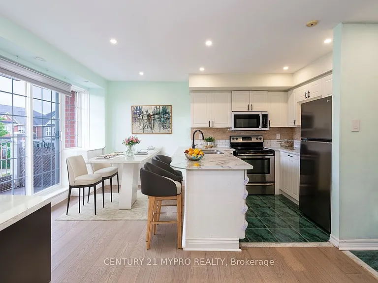 98 Cornell Park Ave #B202 — Photo 4
