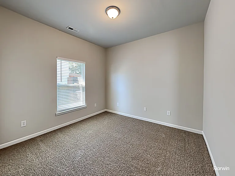103 Deerpath Trl — Photo 7