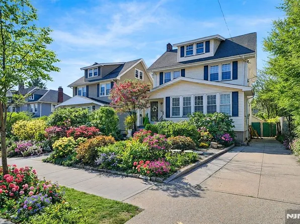 406 Lincoln Ave, Rutherford, NJ 07070