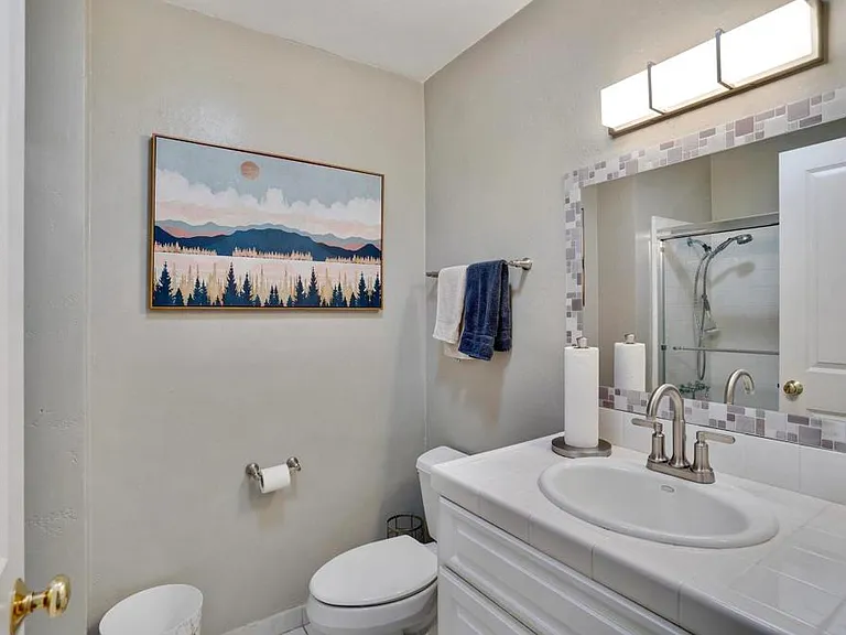 3111 Skyline Dr — Photo 9