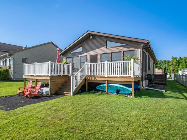 61305 Donald Roadway E, Vandalia, MI 49095