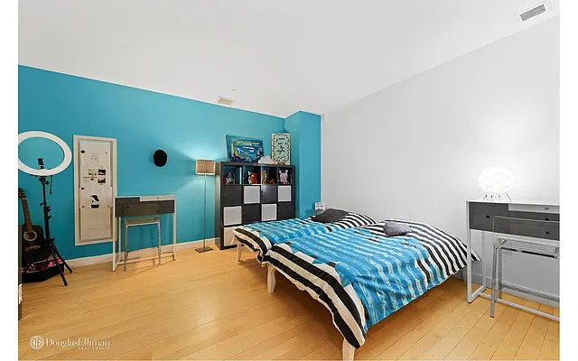 Sold by Douglas Elliman | media 19