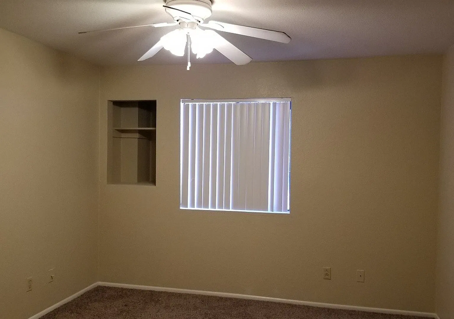 Close to ASU, downtown Tempe, Great 2 bedroom 2 bath available. — Photo 3