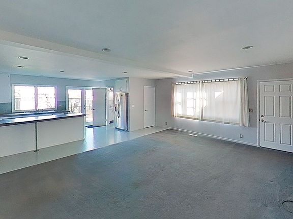 5th image of 966 Hellam St #966H