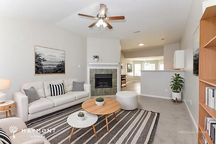 465 Oakland Hills Dr — Photo 4