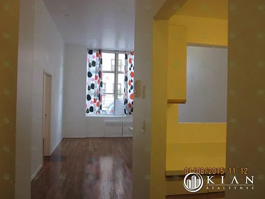 Rented by Kian Realty | media 11