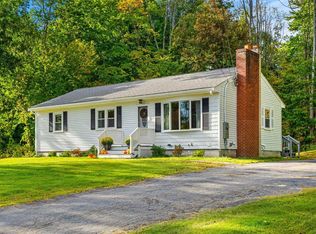 13 Sleepy Hollow Rd, Atkinson, NH 03811
