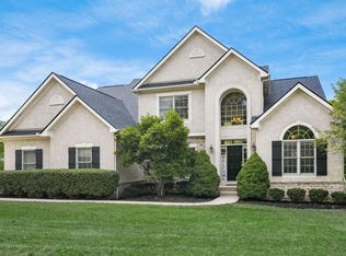 5768 Willow Bend Ln, Westerville, OH 43082