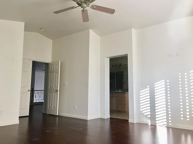 1713 Sabatini Dr — Photo 8