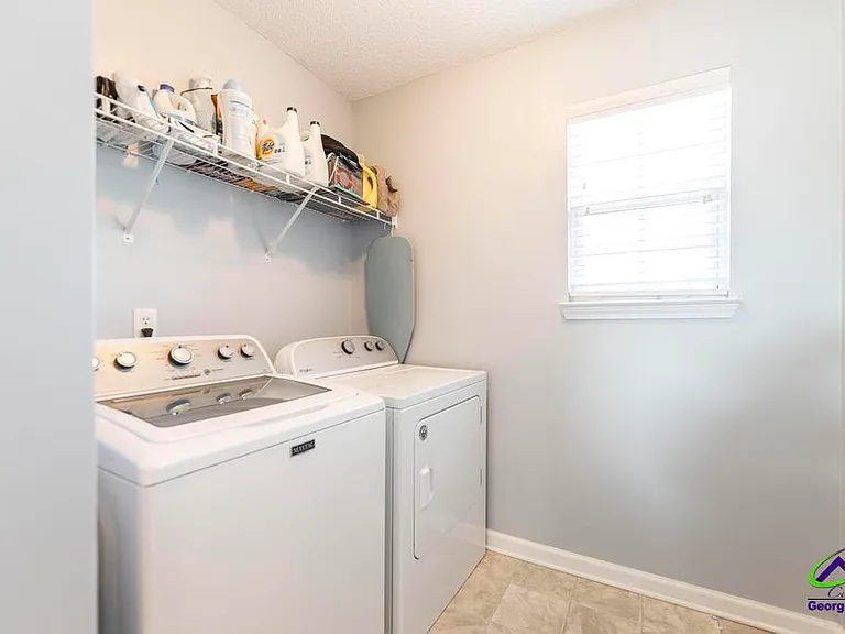 307 Timberwind Dr — Photo 17