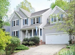 211 Bell Arthur Dr, Cary, NC 27519