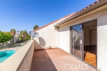 3 bed, 2.5 bath, 1340 sqft, $2,550 — Photo 4