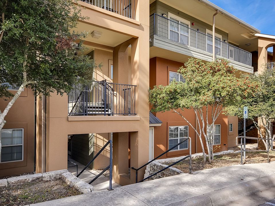 1st image of 6810 Deatonhill Dr #3101