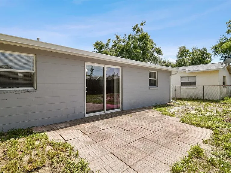 7721 Arbordale Dr — Photo 14