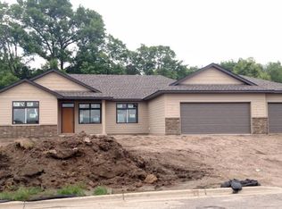 1401 Windrush Rd, Buffalo, MN 55313