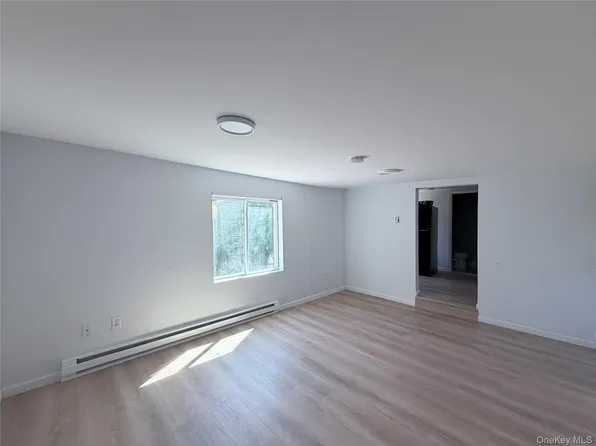 24 Grant St #7, Liberty, NY 12754