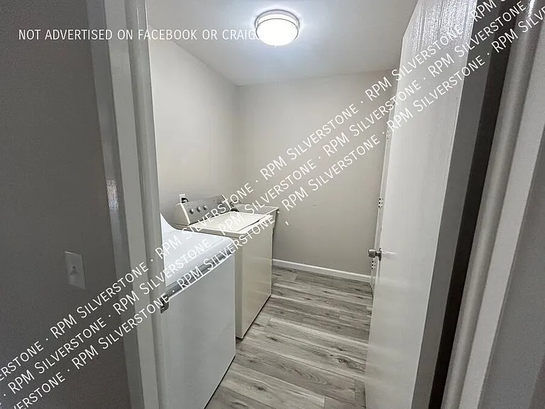 39247 Iris Ct — Photo 7