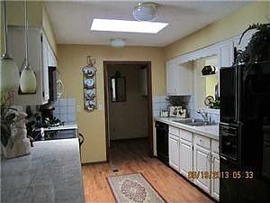 5th image of 36 Wentworth Dr