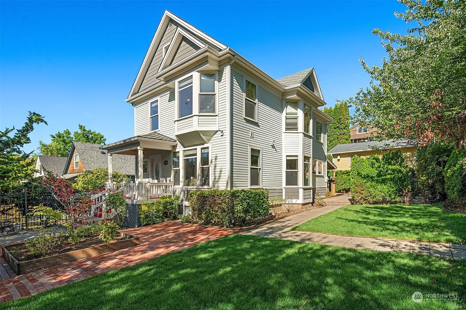 1703 N Fife Street photo 1
