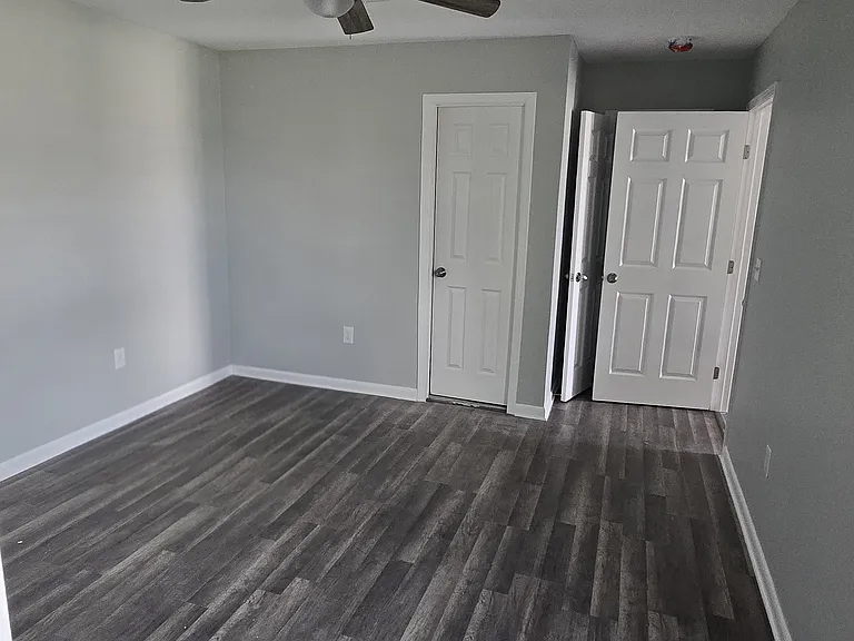 5900 N Derbigny St #5900 — Photo 12