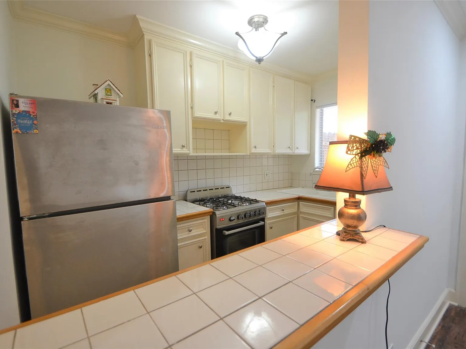2414 Morse St — Photo 4