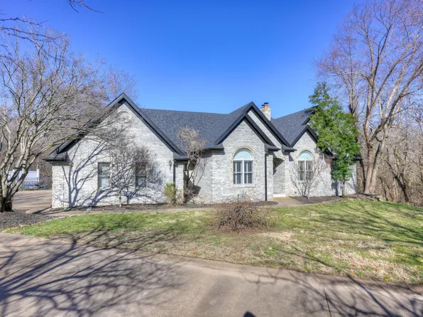 7 Deer Run Drive, Joplin, MO 64804
