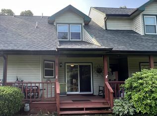 63 Fairway Villa Dr, Fancy Gap, VA 24328
