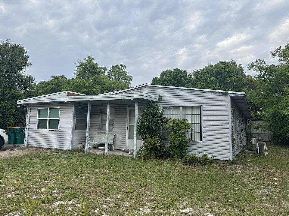 1st image of 308 Newcastle Dr