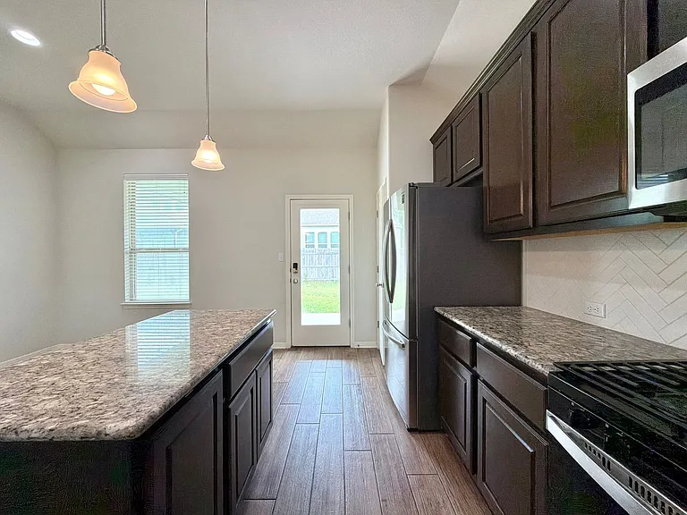 877 Centerra Hills Cir — Photo 15