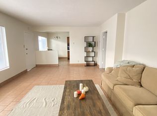 CA-1047 E 7th St. - 4, Long Beach, CA 90813