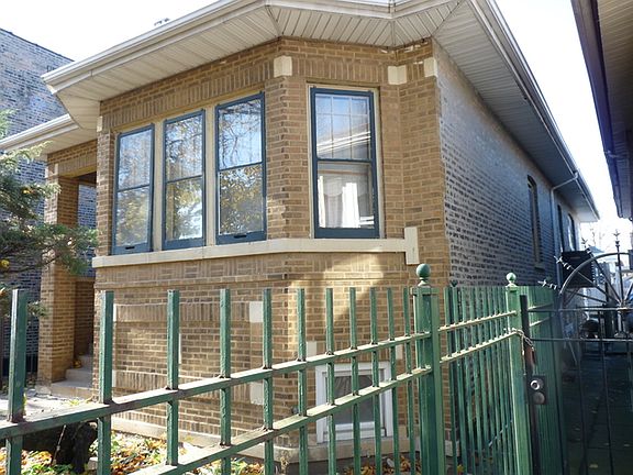 3rd image of 5668 S Artesian Ave