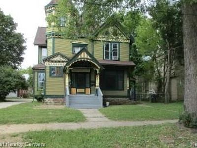 612 1st St, Jackson, MI, 49203