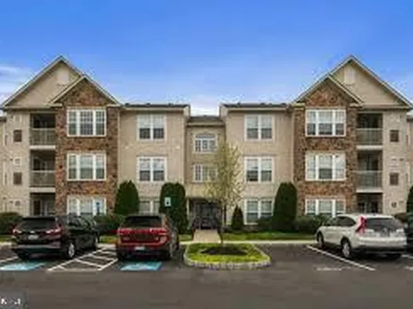 1505 Moore St #102, Bristol, PA 19007