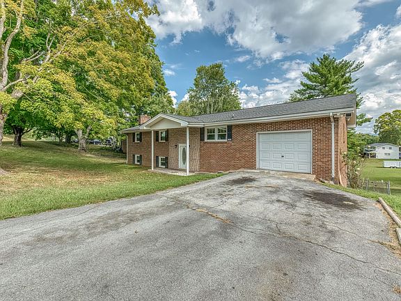 3rd image of 2301 Old Lewis Rd