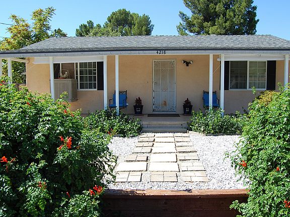 3rd image of 4218 Cedar Dr