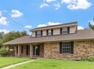 2700 Cross Bend Rd, Plano, TX 75023