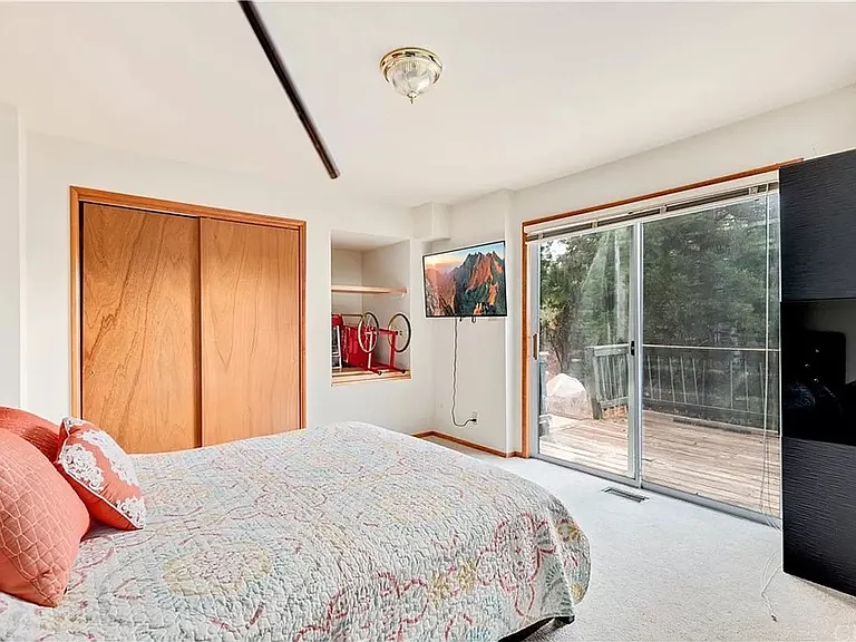 28132 Arbon Ln — Photo 13