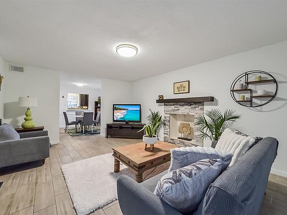 2nd image of 2574 Marilee Ln APT 1