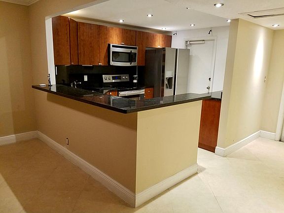 5th image of 3351 S Palm Aire Dr APT 202