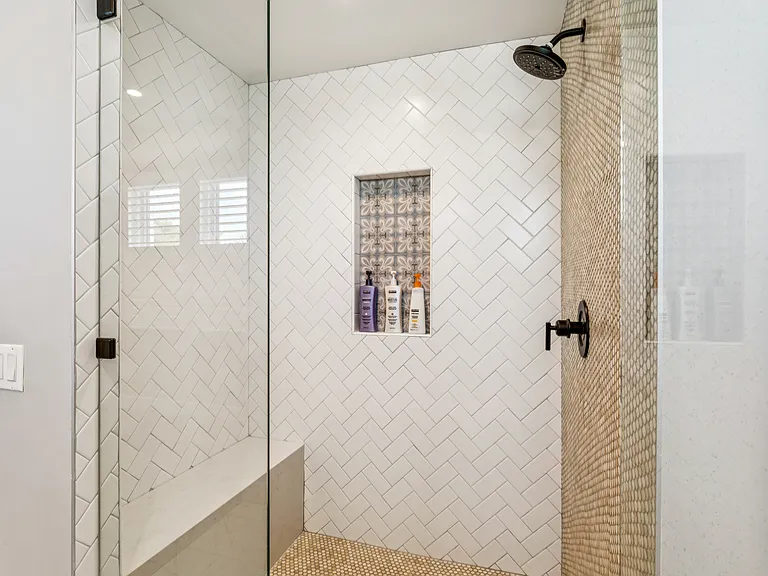 1010 S El Camino Real — Photo 25
