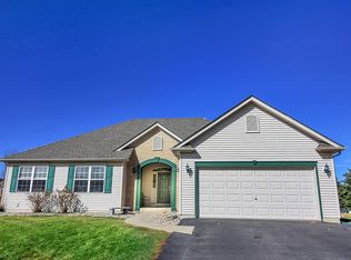 2003 Pine Creek Dr, Aurora, IL 60503