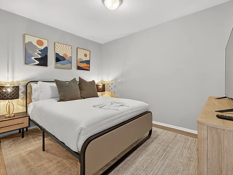 6013 Ferndale Pl — Photo 23