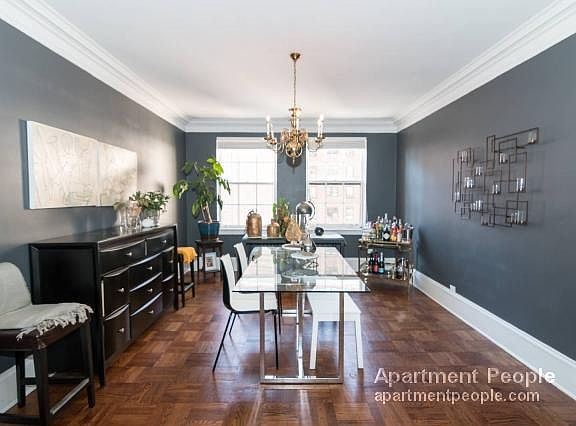 3rd image of 3270 N Lake Shore Dr APT 11A