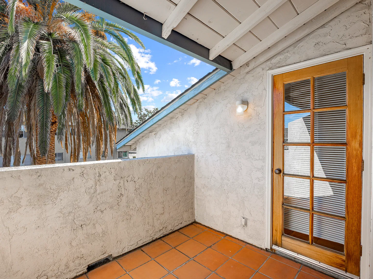 1 bed, 950 sqft, $3,150 — Photo 4