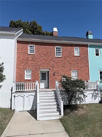 3 bed, 2.5 bath, 1484 sqft, $1,800 — Photo 1