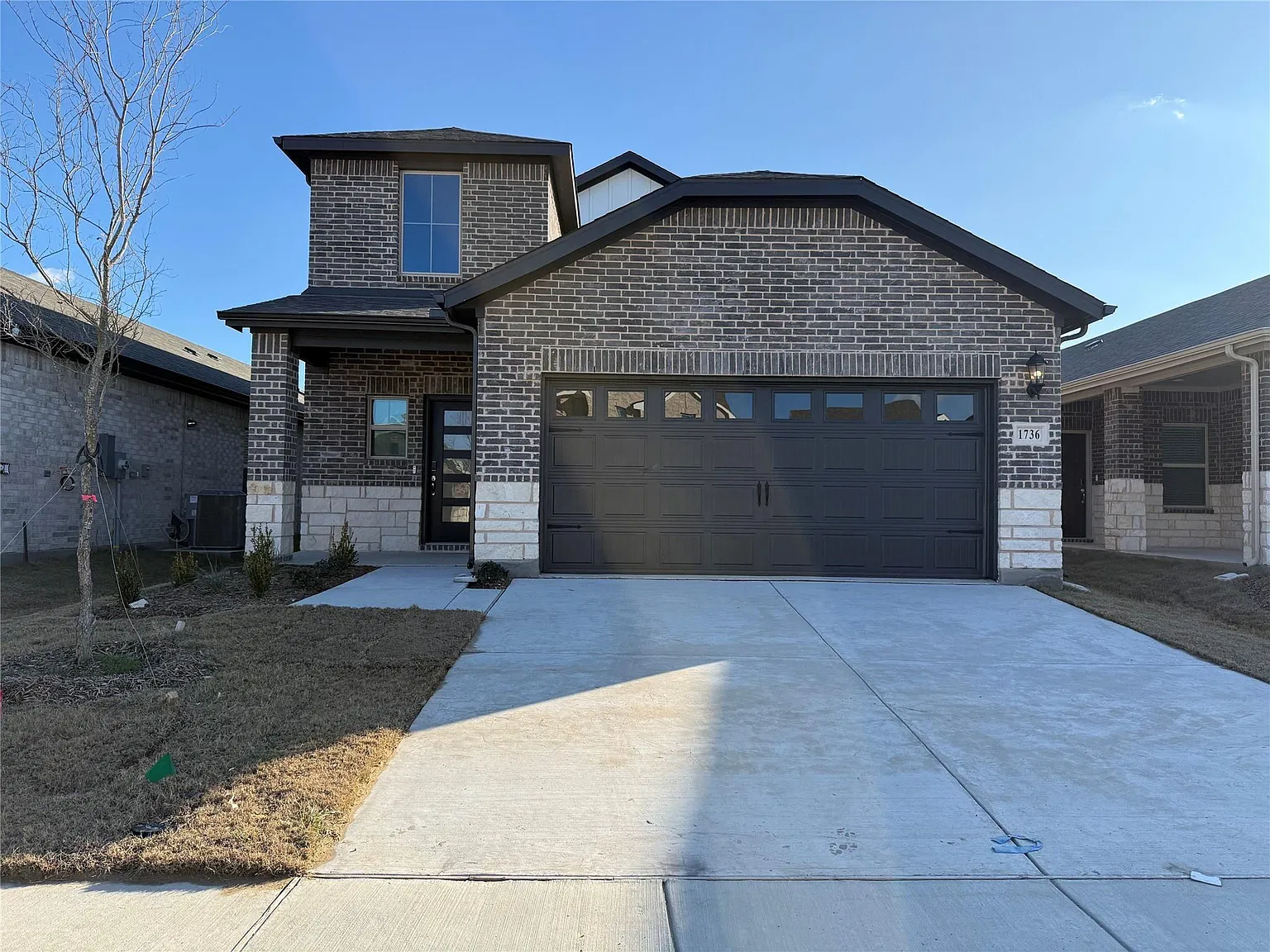 4 bed, 2055 sqft, $2,500 — Photo 1