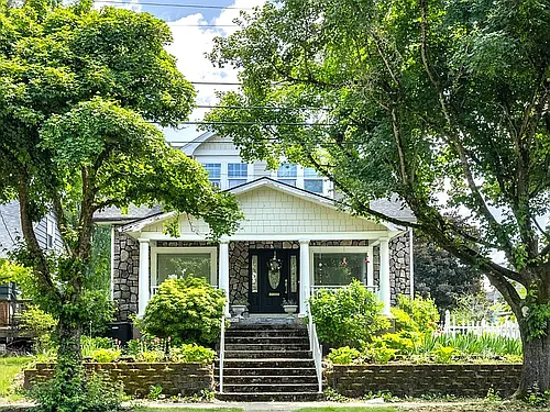 2240 SE 20th Ave #A Photo 1