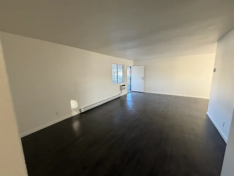 3934 Lugo — Photo 18