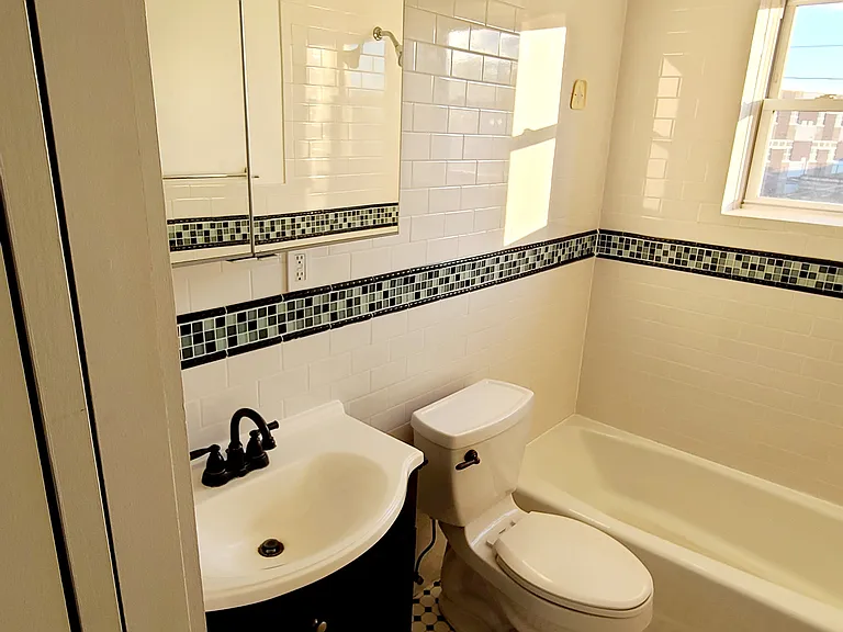 1503 E Mayland St #3 — Photo 20